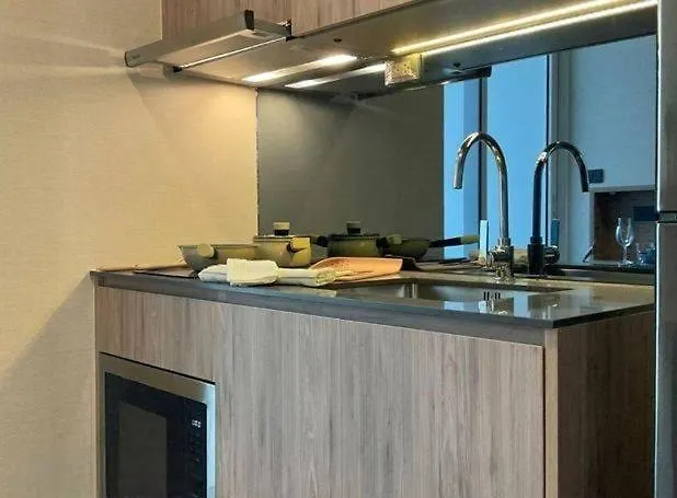 素坤逸沿线bts Ekkama Station Apartment *
